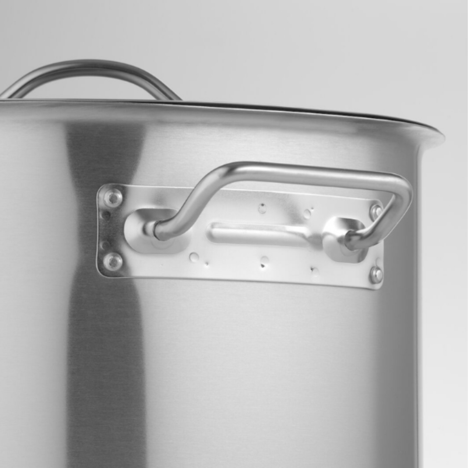 Garnek niski z pokrywką HENDI Profi Line 2,8L 200x(H)90mm
