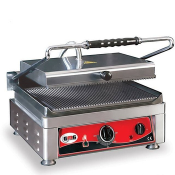 Kontakt grill, podwójnie ryflowany GMG mod. KG 2745 E