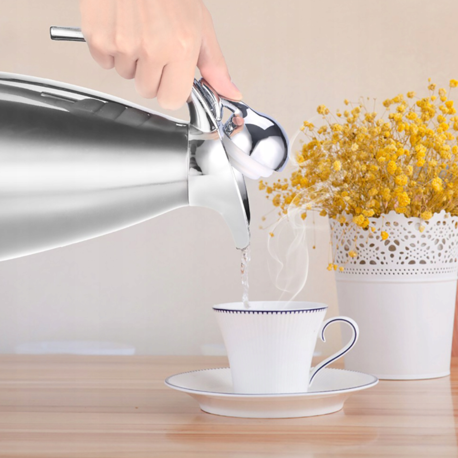 TERMOS STOŁOWY 2L YATO