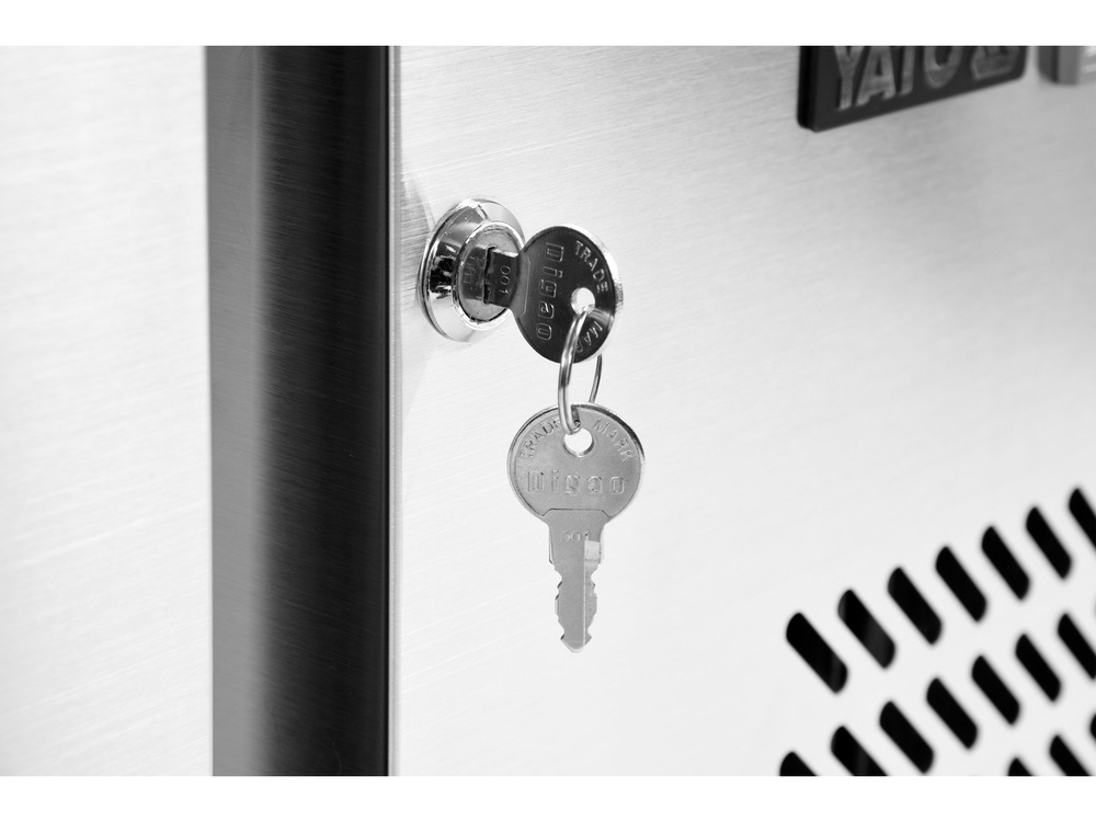 STÓŁ CHŁODNICZY 3-DRZWIOWY 417L - LINIA 700 YATO