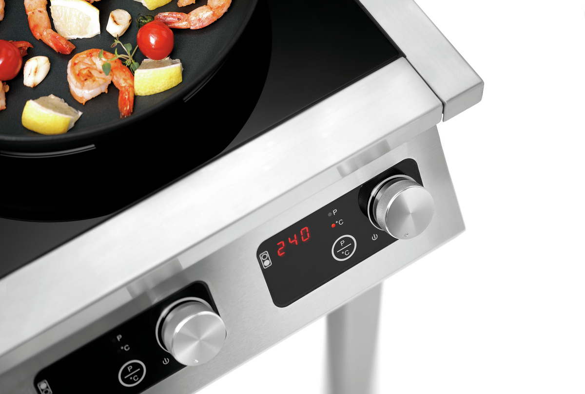 Kuchenka indukcyjna 4-palnikowa 35-1 TCK Bartscher